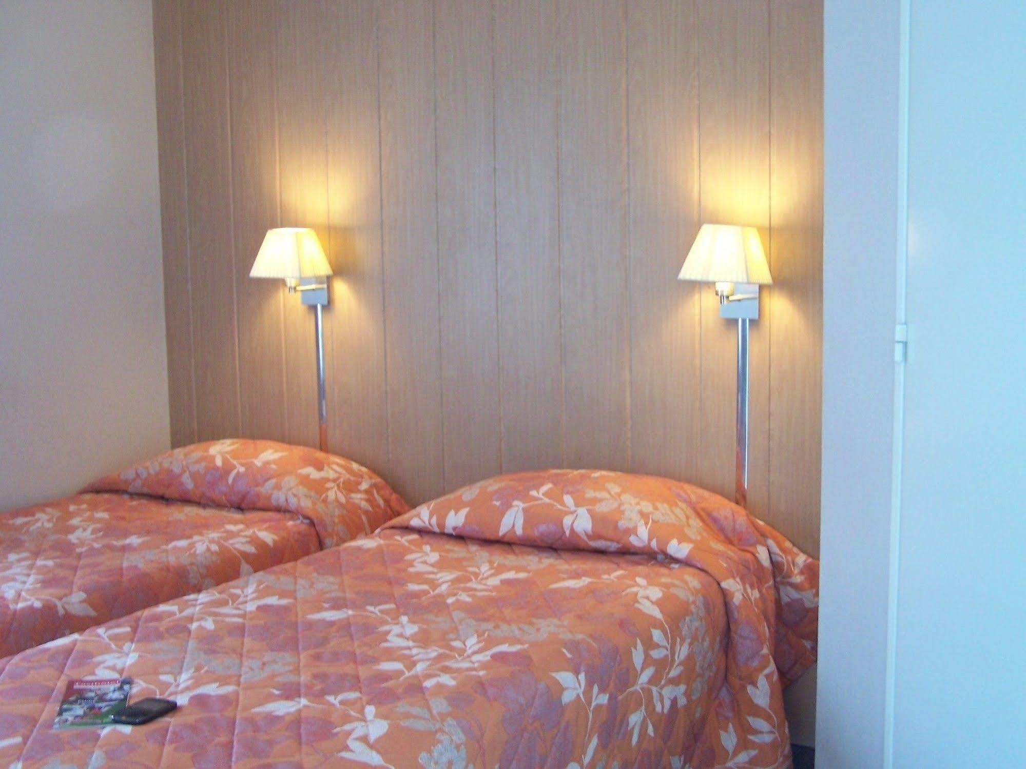 Fasthotel Avignon Nord Le Pontet 2*