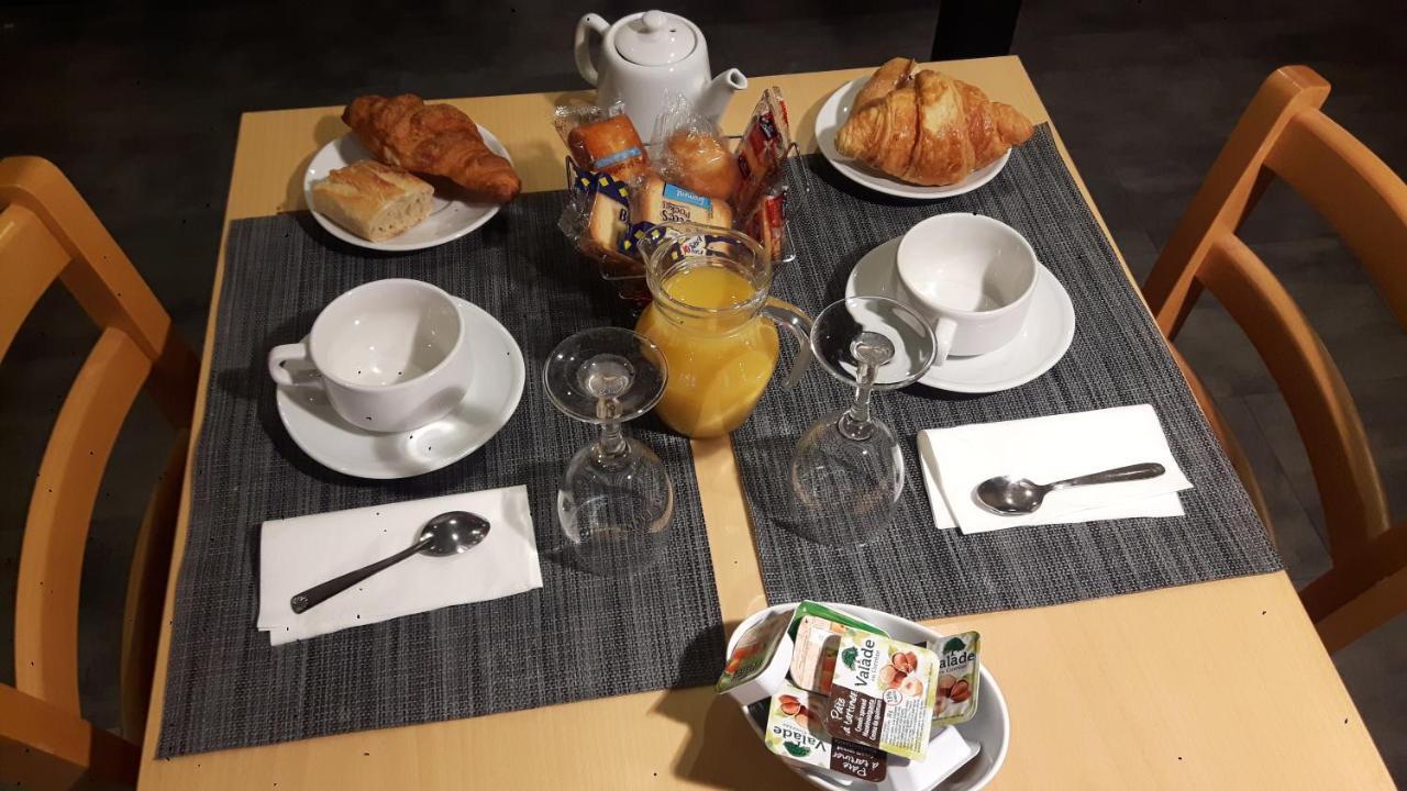 Hotel Fasthotel Avignon Nord Le Pontet 2*