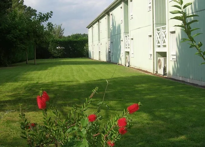 Fasthotel Avignon Nord Le Pontet